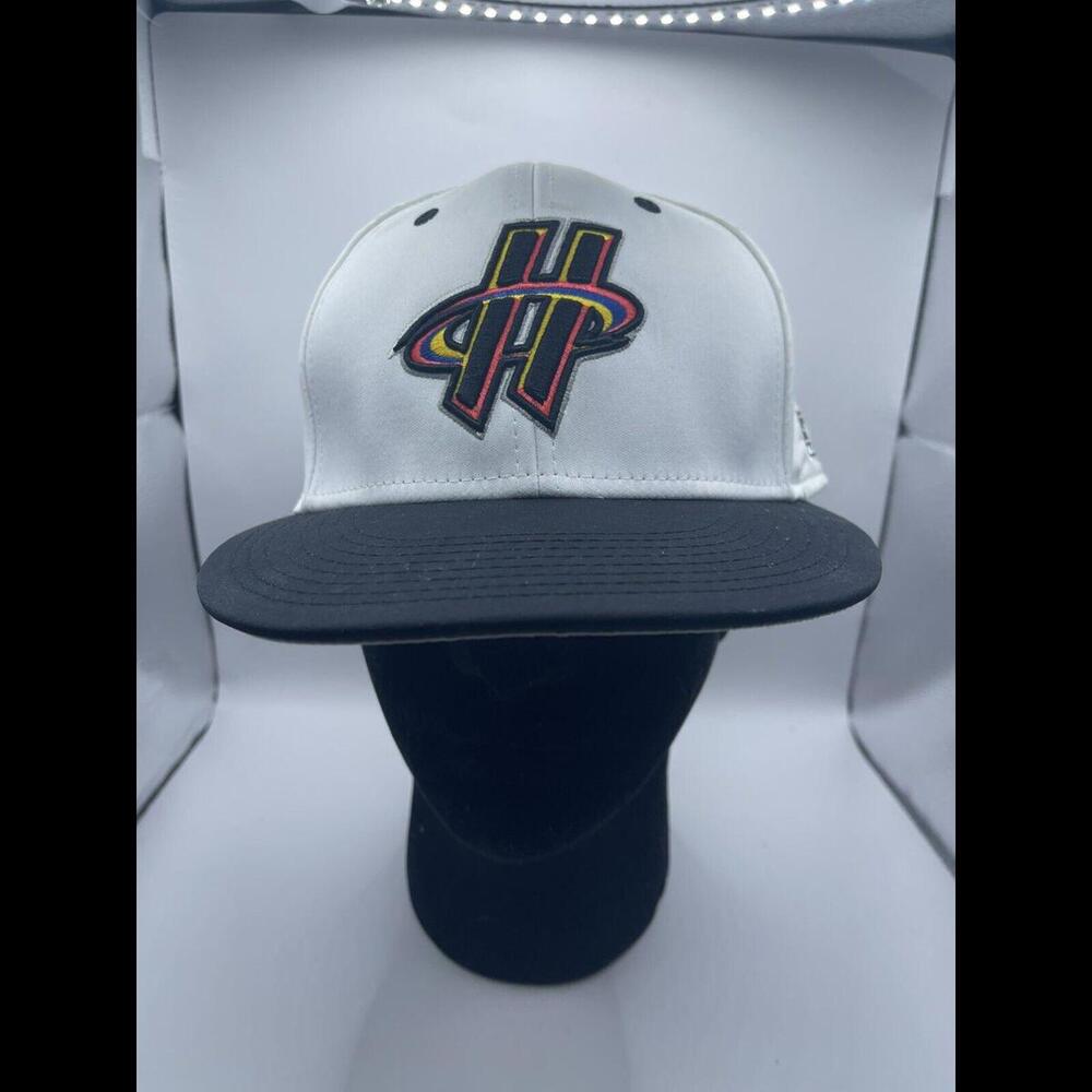 Hurricanes Hat Cap Fitted Size XL Adult Mens Football The Game